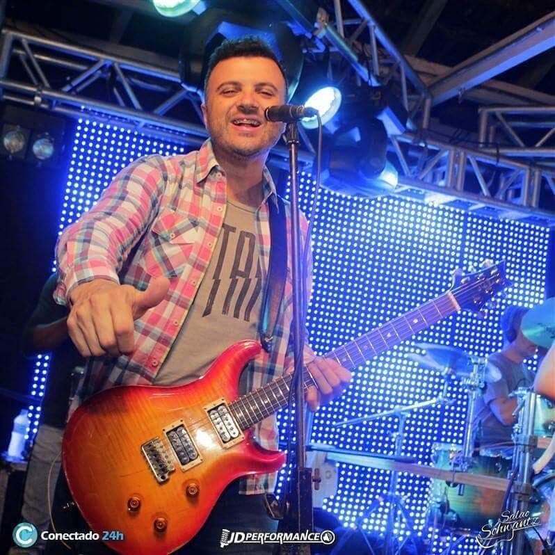 Registro de Viny Leite em shows, encontros e bastidores