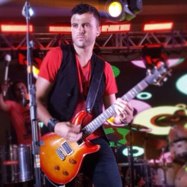 Registro de Viny Leite em shows, encontros e bastidores