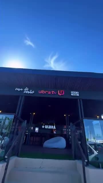 Vídeo de Viny Leite em apresentação e bastidores