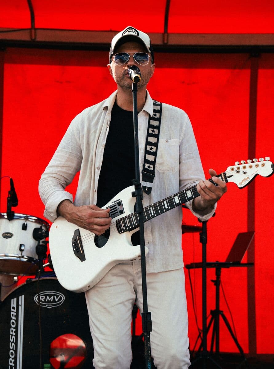 Registro de Viny Leite em shows, encontros e bastidores